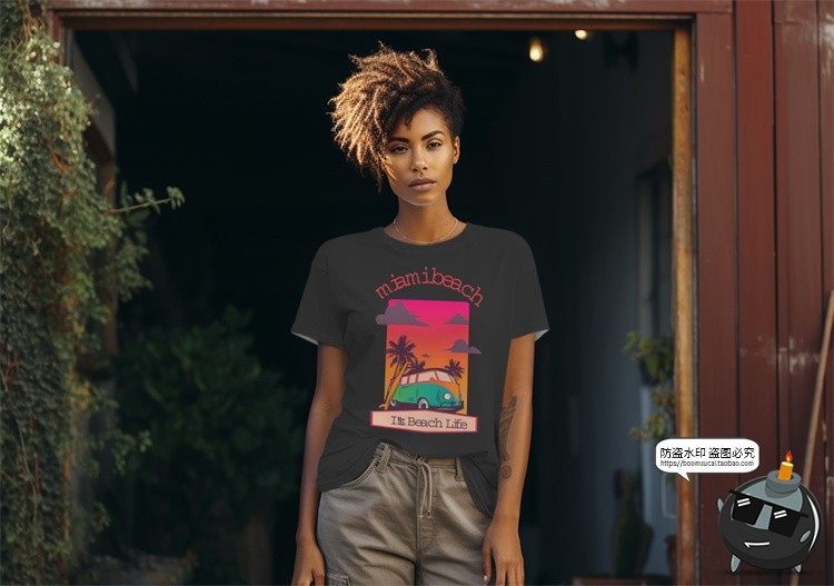 修身短袖T恤男女模特上衣服装户外街拍展示效果图样机PSD模板素材-设计猿