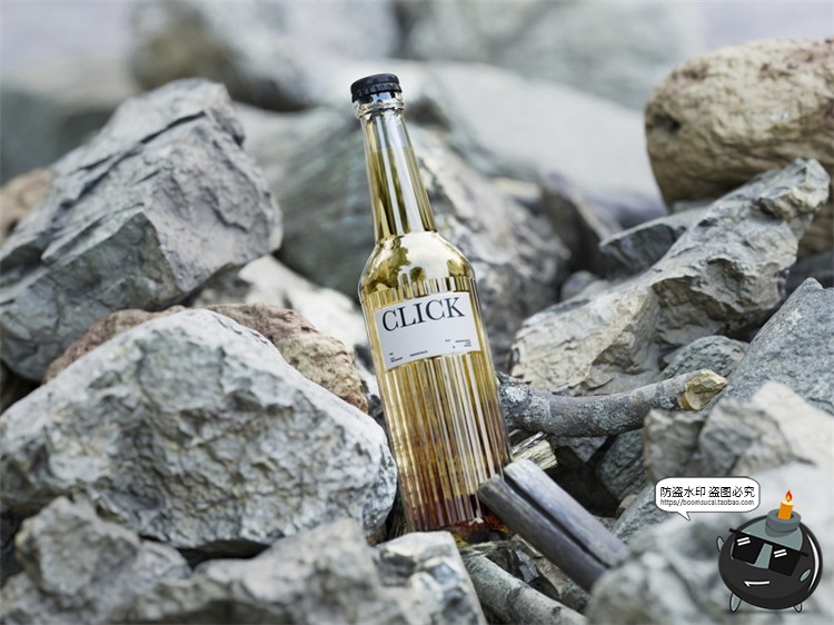 图片[1]-苏打水汽水啤酒铁盖透明玻璃瓶饮品产贴图场景样机PSD模板PS素材-设计猿