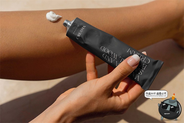 图片[4]-护手霜防晒霜金属铝药膏乳膏管包装贴图效果展示样机PSD模板素材-设计猿