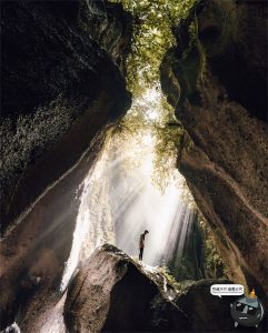 光束光效氛围叠加光影云雾叠加层PS笔刷JPG黑底摄影后期合成素材-设计猿