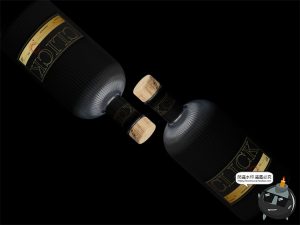 鸡尾酒洋酒调酒玻璃酒瓶酒标贴图vi效果图展示PSD模板样机PS素材-设计猿