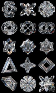 酸性透明3D水晶玻璃晶体宝石折射光泽几何图形PNG免抠图片素材-设计猿